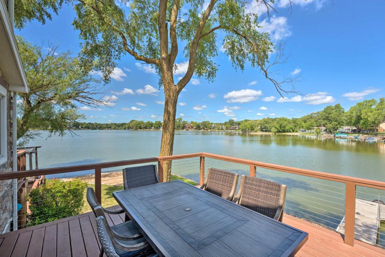Lakefront Oasis With Boat Dock, Fire Pit, Grill Bristol Exterior photo